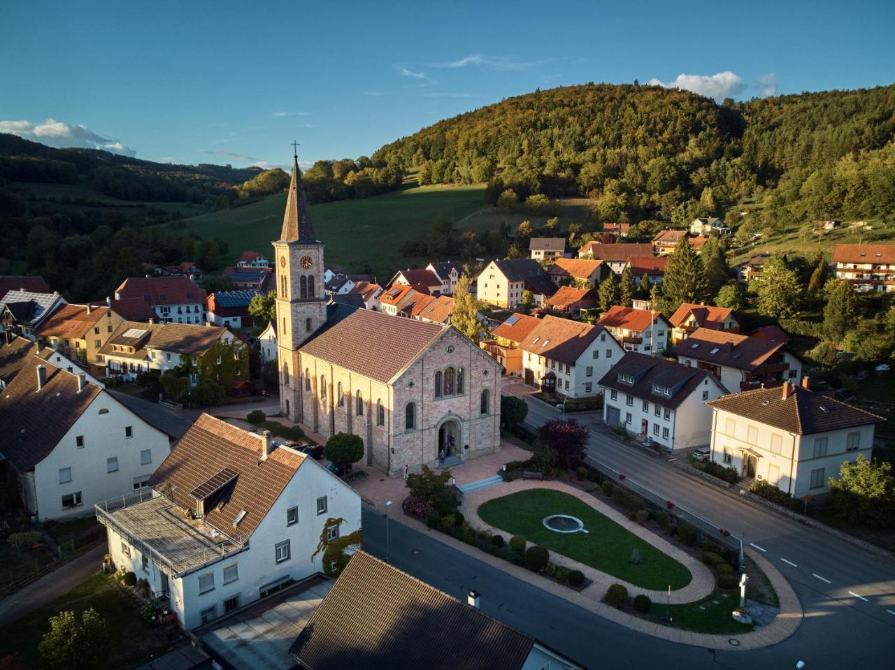 Landhotel Wilder Mann Eggingen Екстер'єр фото